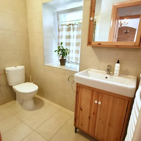Mi A Ko Vendeghaz Bed and Breakfast 3*