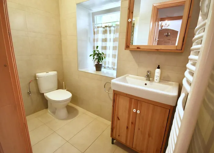 Mi A Ko Vendeghaz Bed & Breakfast 3*