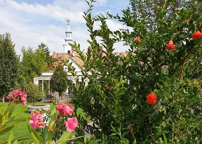 Mi A Ko Vendeghaz Frühstückspension 3*